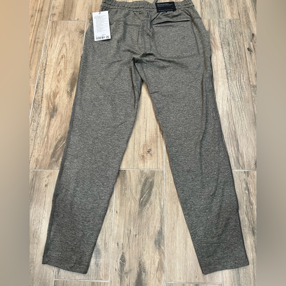 Lululemon Men’s “Soft Jersey” Tapered Jogger Pant (S) Olive Green - Picture 2 of 14